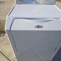 Maytag Neptune Gas Dryer