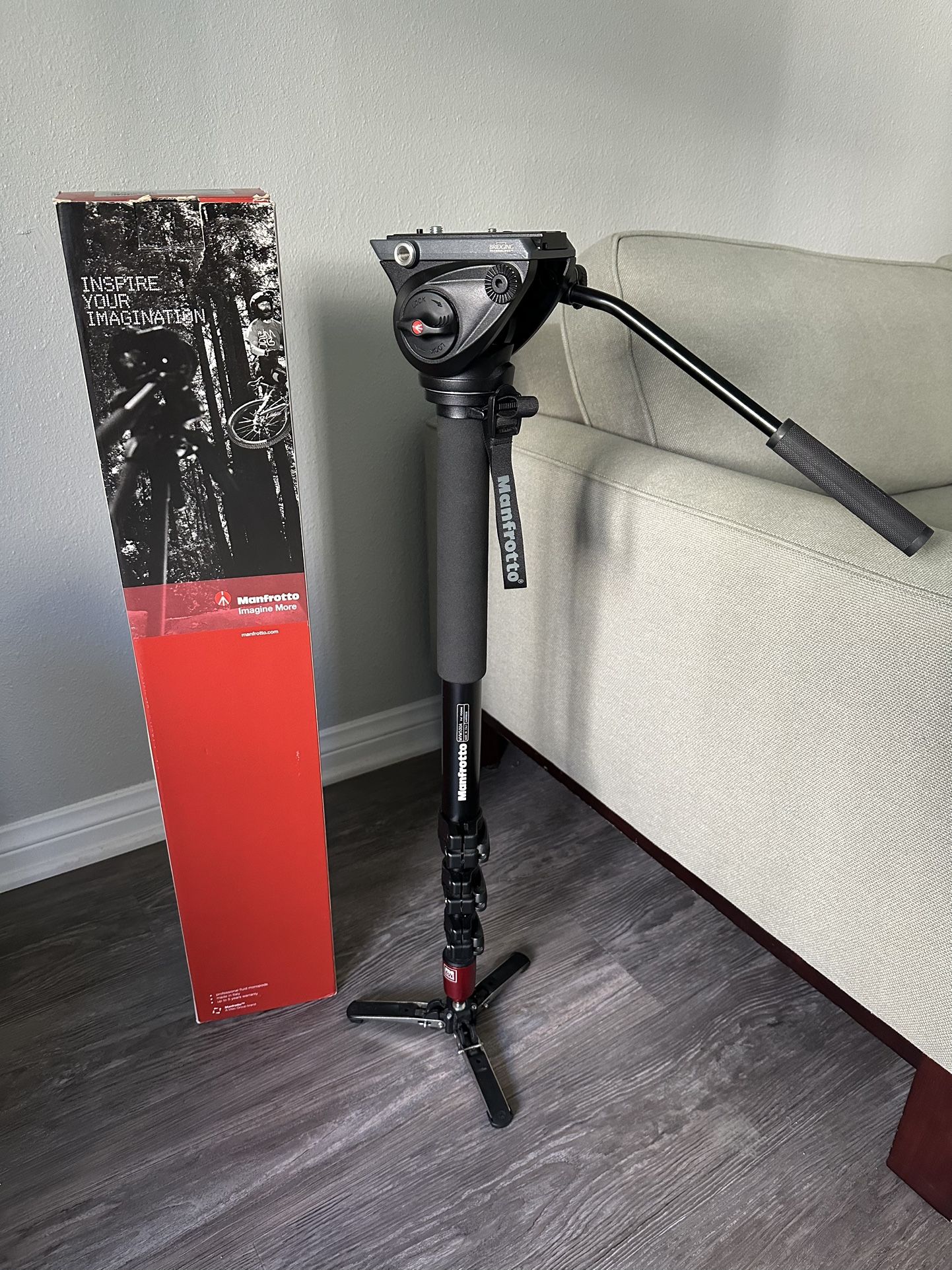 Manfrotto MVM500A Fluid Monopod (USED)