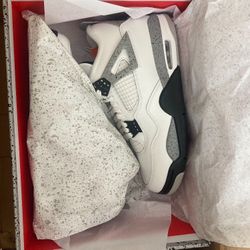 Jordan 4