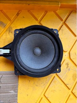 2014-2015 Kia Optima Rear Driver Left Door Speaker OEM 96330-2T000
