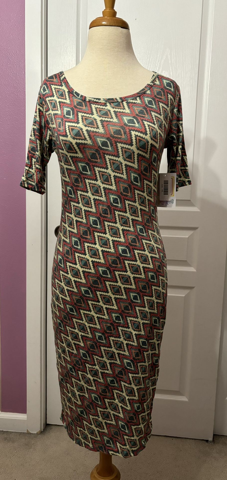 XS LuLaRoe beautiful dress- Julia style