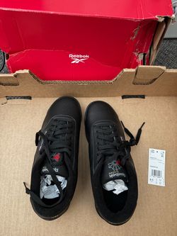 New Reebok Sneakers 8.5 Size