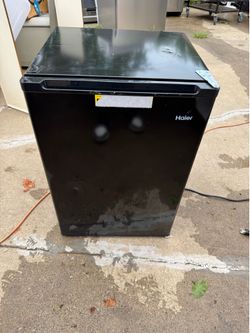 Haier mini fridge