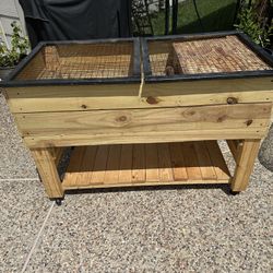 PET enclosure