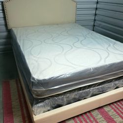 NEW QUEEN-SIZE MATTRESS AND BOX SPRING