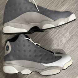 Used Deep Cleaned Nike Air Jordan 13 Gray Size 10 Pick Up Only