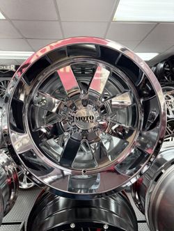 MOTOMETAL PACKAGE DEAL 20X12 5 LUG RAM / TUNDRA