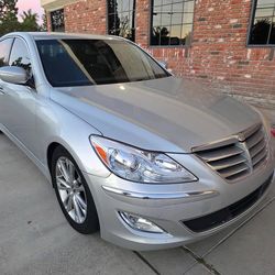 2012 Hyundai Genesis