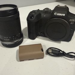 Canon EOS R7 W/ 18-150mm Lens