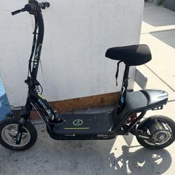 Electric Scooter Has New Battery 12v X3 Total 36v Runs Up To 25mph Ezip 1,000