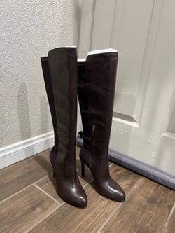 Vince Camuto VC-Calle Brown Gaucho Calf Leather Boots : Size 8
