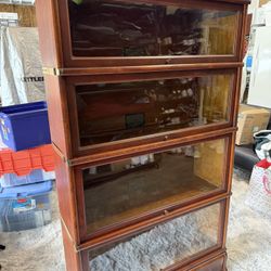 Globe-Wernicke Co. Lawyers Bookcase - 4 Sections With A Top And Bottom
