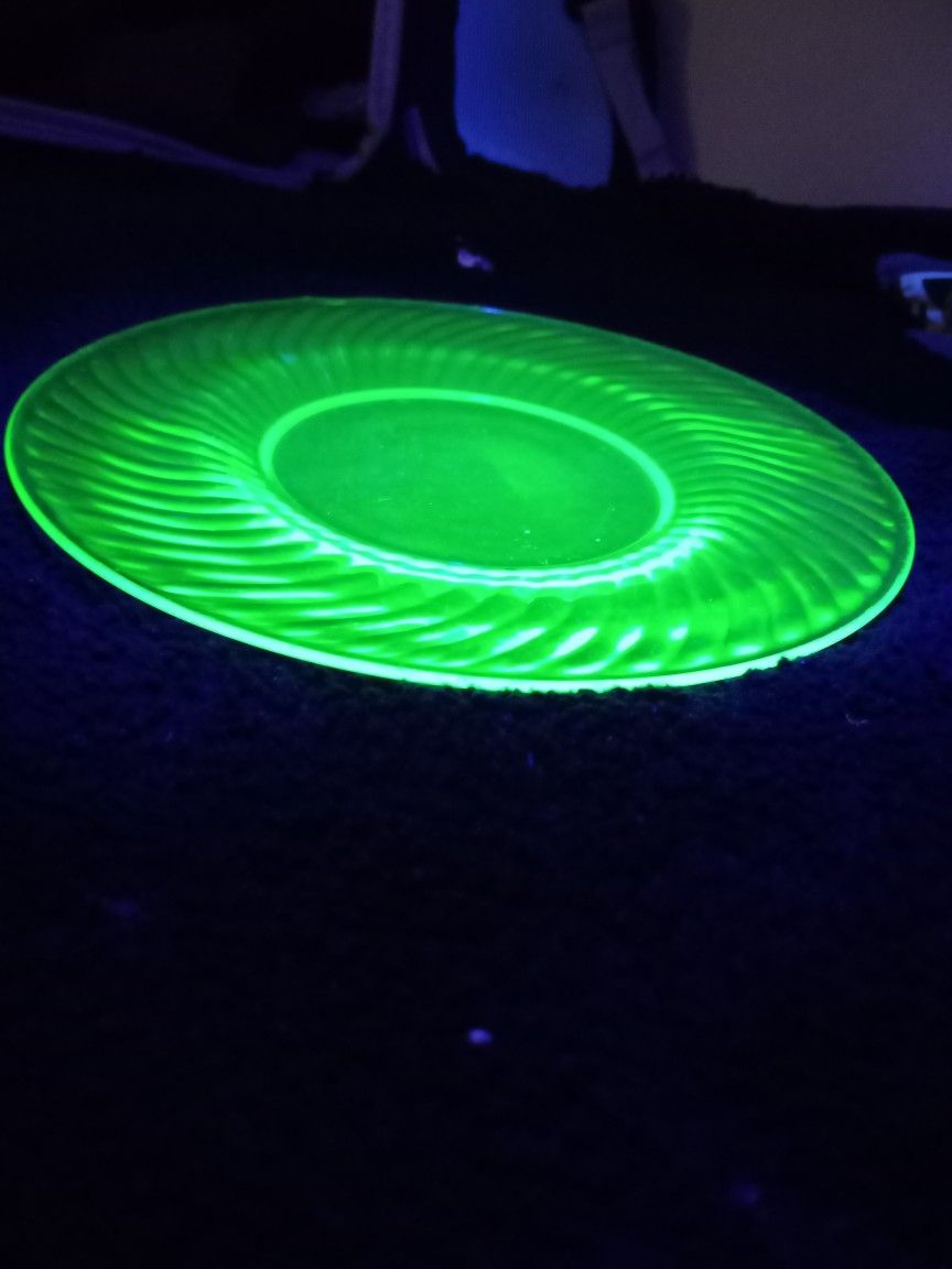 Uranium Glass Plates