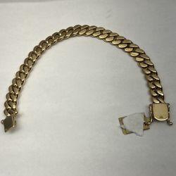 Gold 14 Bracelet 9 Inch 