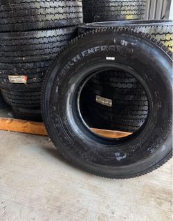 MICHELIN 11R22.5 X Multi Energy tires