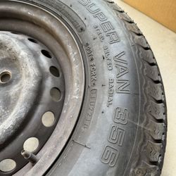 VW Vanagon OEM Wheels, Yokohama Super Van Tires and Original Hub Caps (1989)