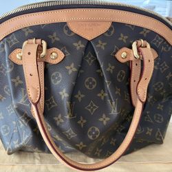 Louis Vuitton Tívoli 