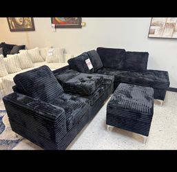 NEW SECTIONAL SOFA WITH OTTOMAN AND FREE DELIVERY PAY ON ARRIVAL