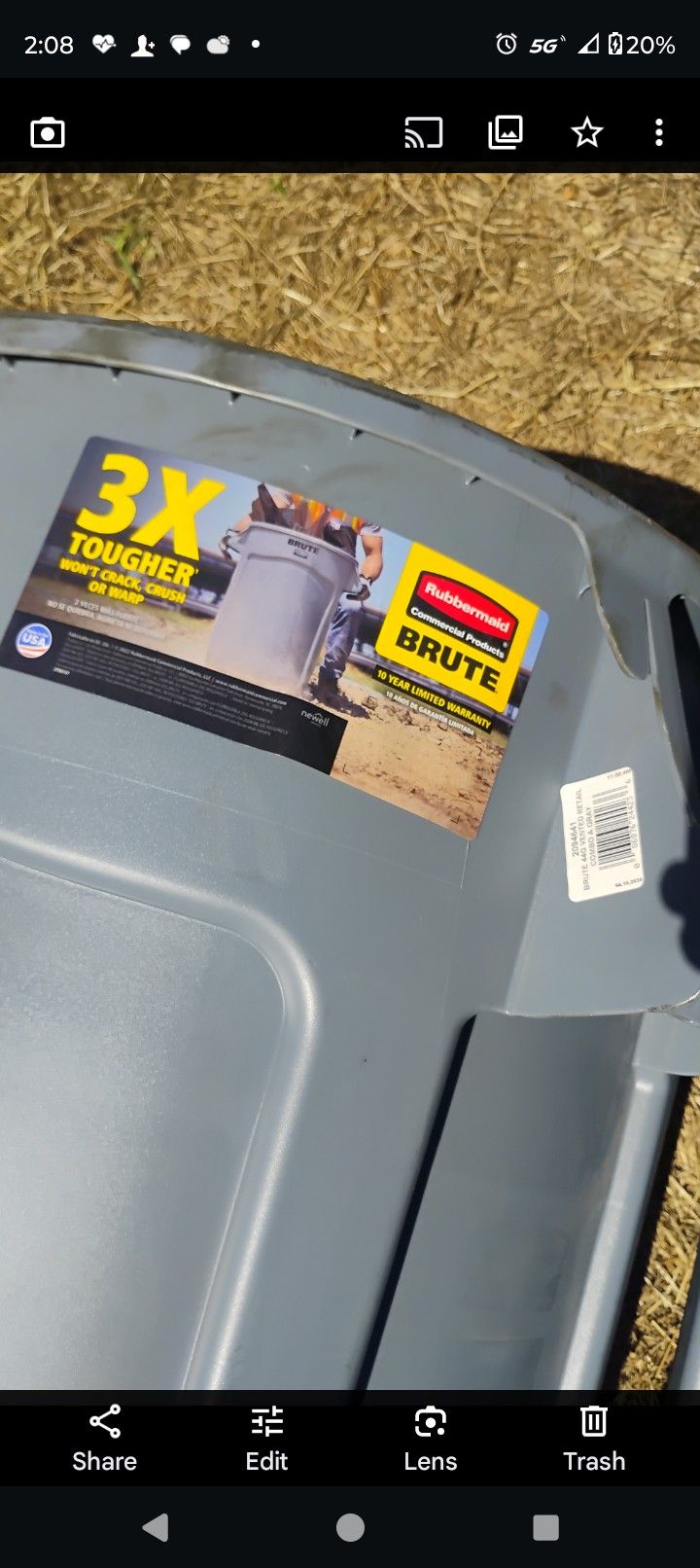 2 Heavy Duty Brut Trash Cans Rubbermaid 50$