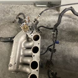 06-08 UPPER INTAKE MANIFOLD RBB HF-1  Honda Acura K24 K24A Not completely sure about description please be informed and ask any questions 