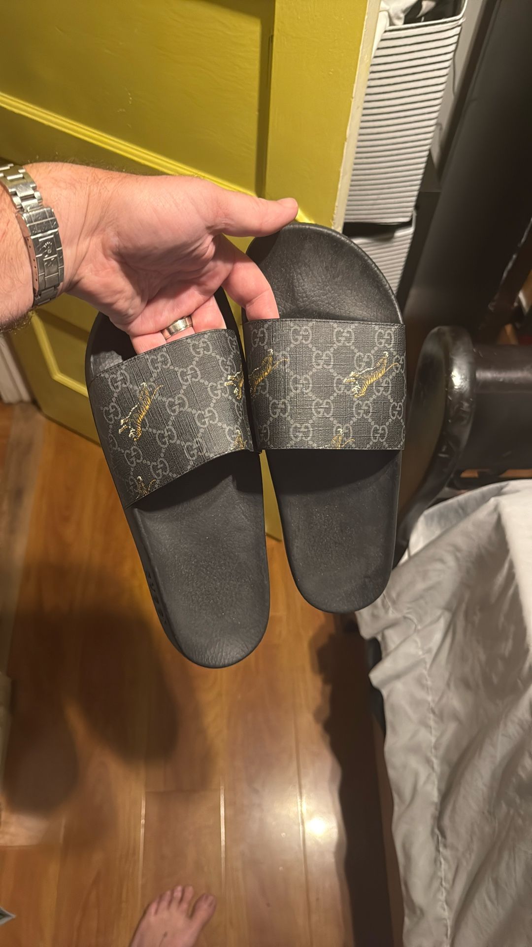 Gucci flats / Slippers Men’s