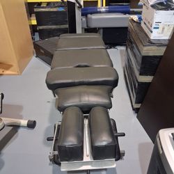 Chiropractor Adjustment Table
