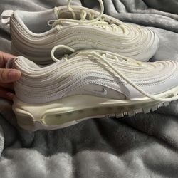 womens nike shoe