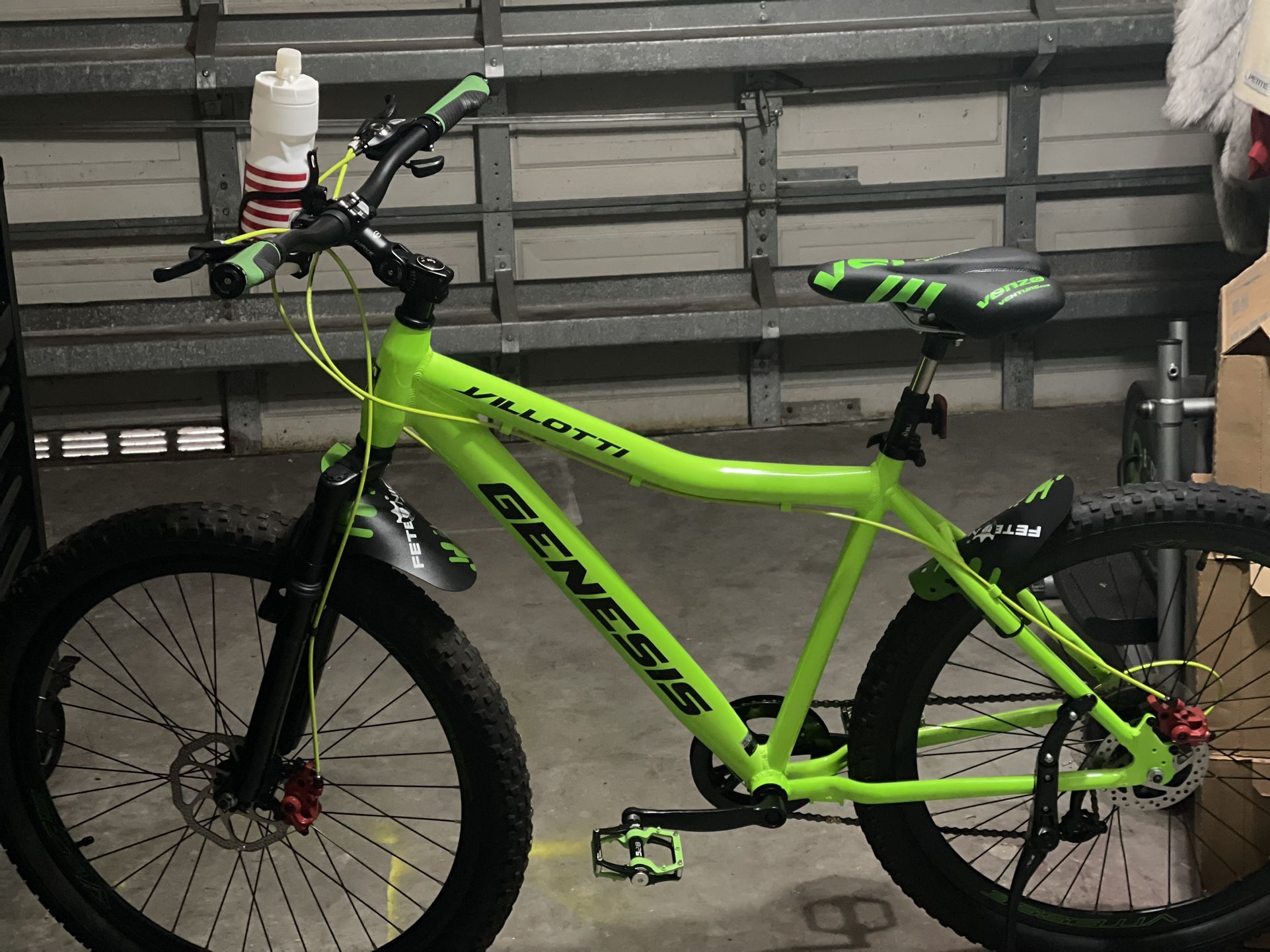 GENESIS MOUNTAIN BIKE,All Products : American Fashion Style Bags On Sale