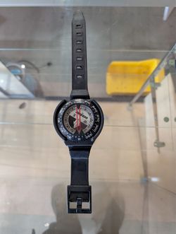 Oceanic Wrist Mount Scuba Diving Compass Black Rubber Strap Navigation Tool