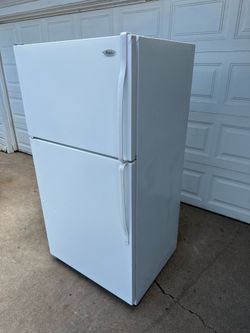 Whirlpool Refrigerator (1 month warranty)