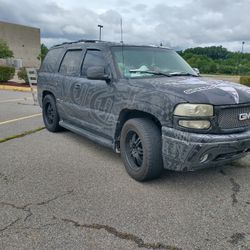 2002 GMC Yukon Denali