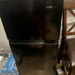 Mini Fridge Vissani 