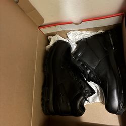 Nike acg boots