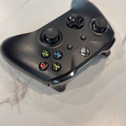 Black Xbox One S Controller 