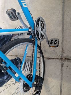 Diamondback Edgewood Hybrid Bike – Great Condition / Ready to Ride!