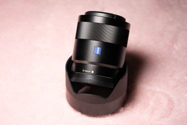 Sony 55mm F1.8 Sonnar T Fe, Full Frame Potrait Lens