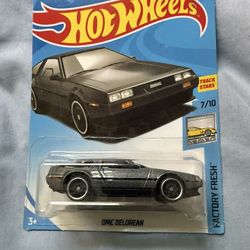 Hot Wheels. DMC Delorean 