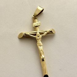 10K Gold Crucifix Cross Pendant