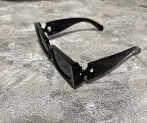 Off-White Sunglasses 