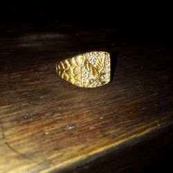 Gold 10 K Ring Eagle On Front