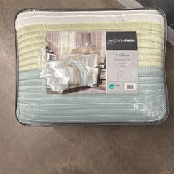 7 PIECE  Comforter Set 