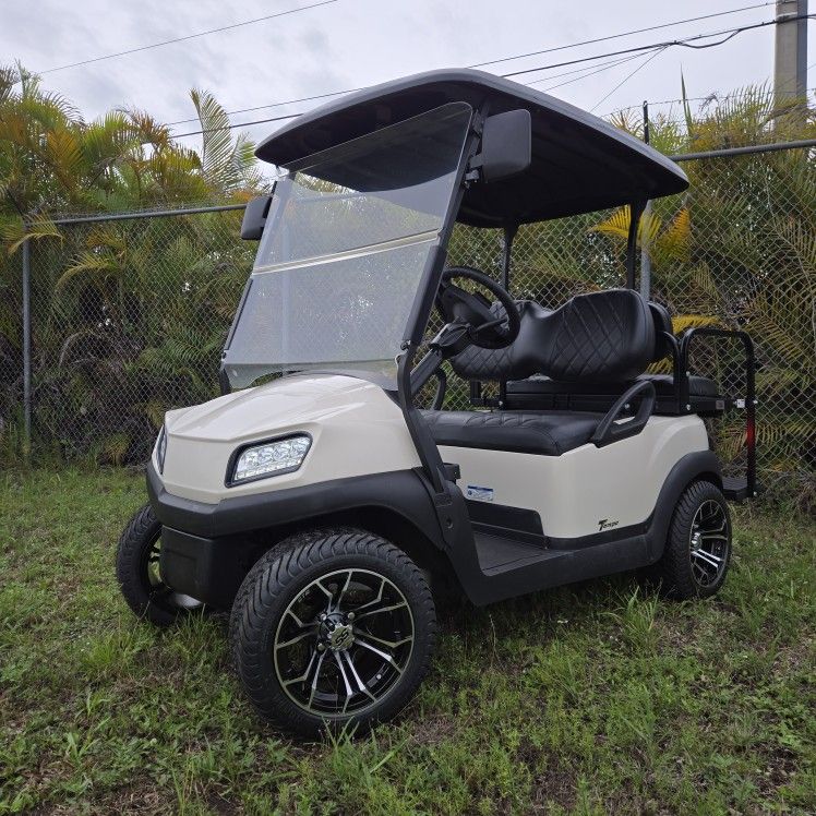 2023 CLUB CAR TEMPO Golf Cart