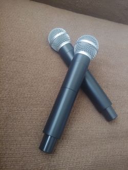 Wireless Microphones set