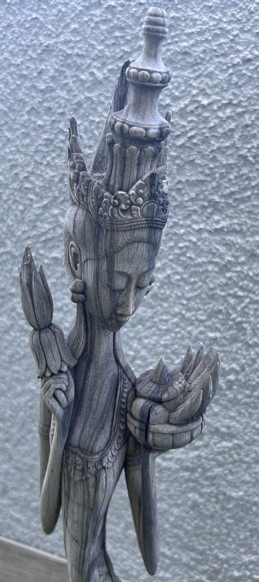 Bali Hand Carved Wooden Statue Lotus