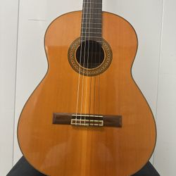 Hibari Classical Guitar - Model No. 165