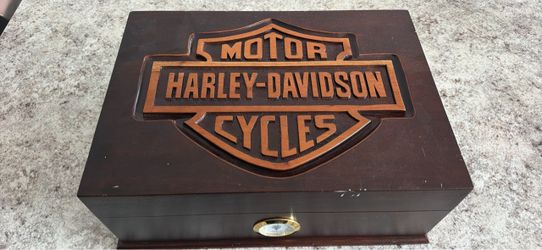 Harley Davidson Cigar Humidor