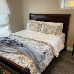 Queen Size Bed Frame Box Spring Included
