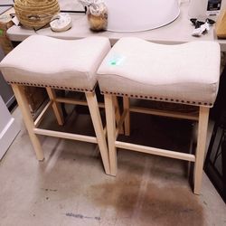 2 cloth saddle stools

$75 FIRM pair

1 pair available