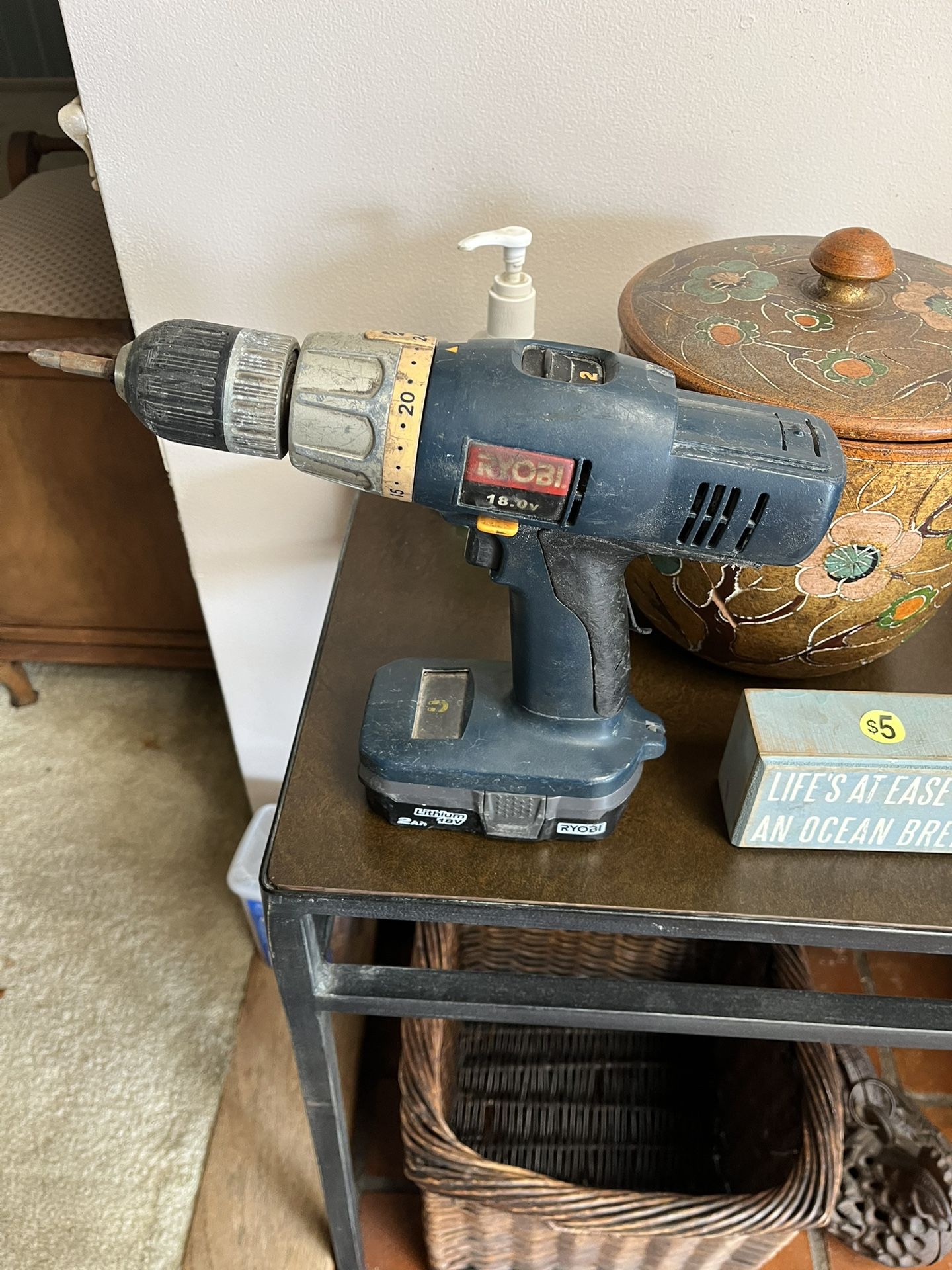 RYOBI DRILL