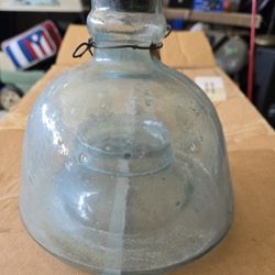 VINTAGE ANTIQUE BLUE GLASS INSECT BUG CATCHER